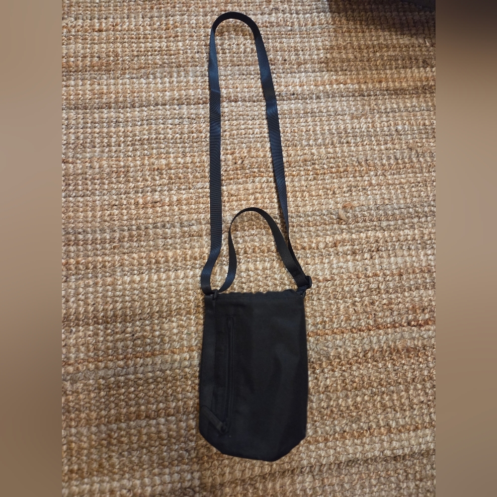 Black Waterbottle Holder